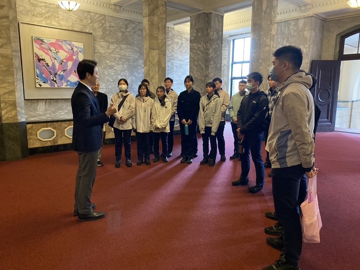 劉格倫處長介紹司法院